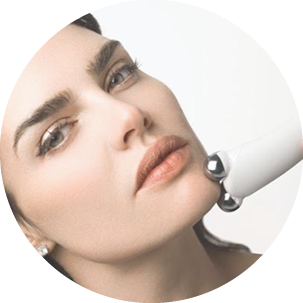 Massaging the face